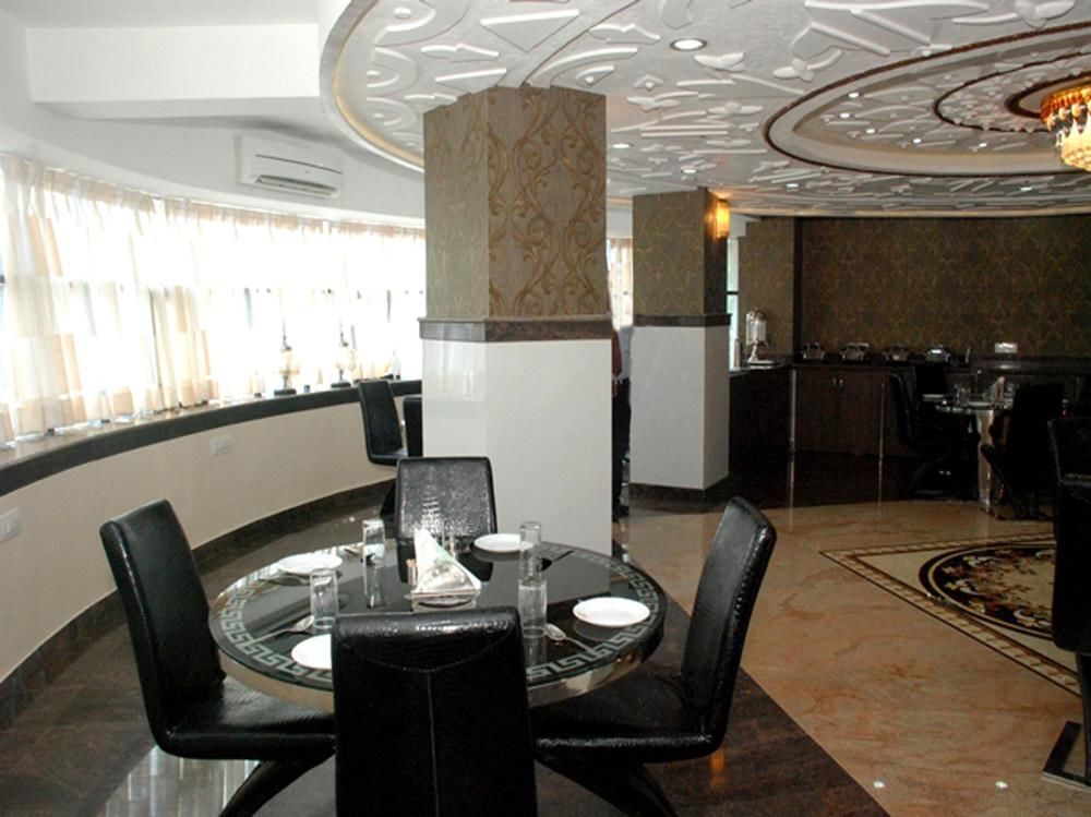 Hotel Treebo Trend Orient Grand Nagpur Exterior foto